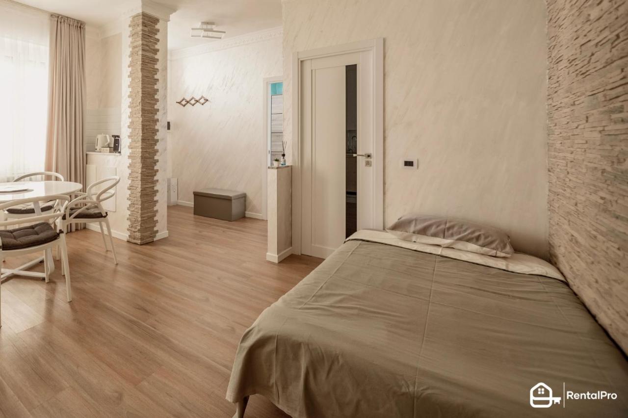 Ariston A 200M-Luxury Apartment Con A/C & Wi-Fi Sanremo Bagian luar foto