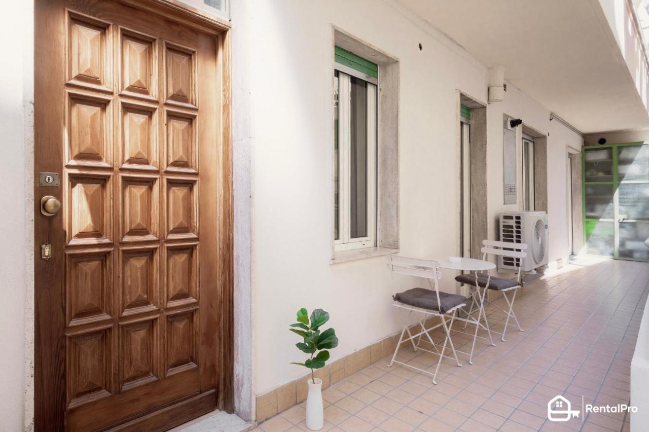 Ariston A 200M-Luxury Apartment Con A/C & Wi-Fi Sanremo Bagian luar foto